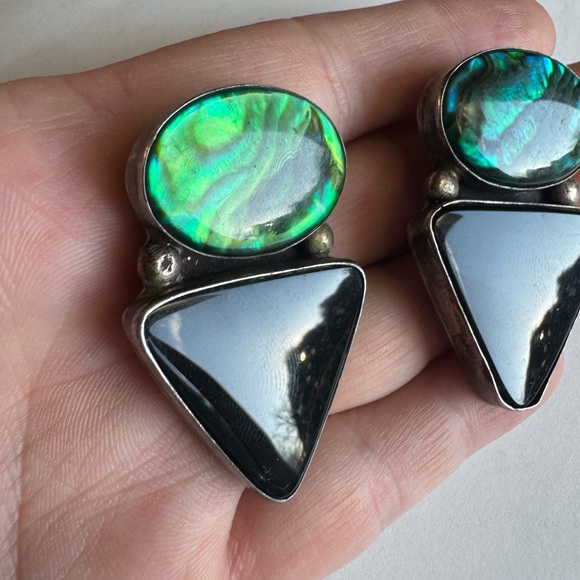 Elegant Sterling Silver Green Abalone and Black Onyx Clip Earrings 26.6g - Picture 4 of 15